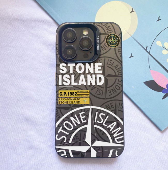 Coque Stone Island